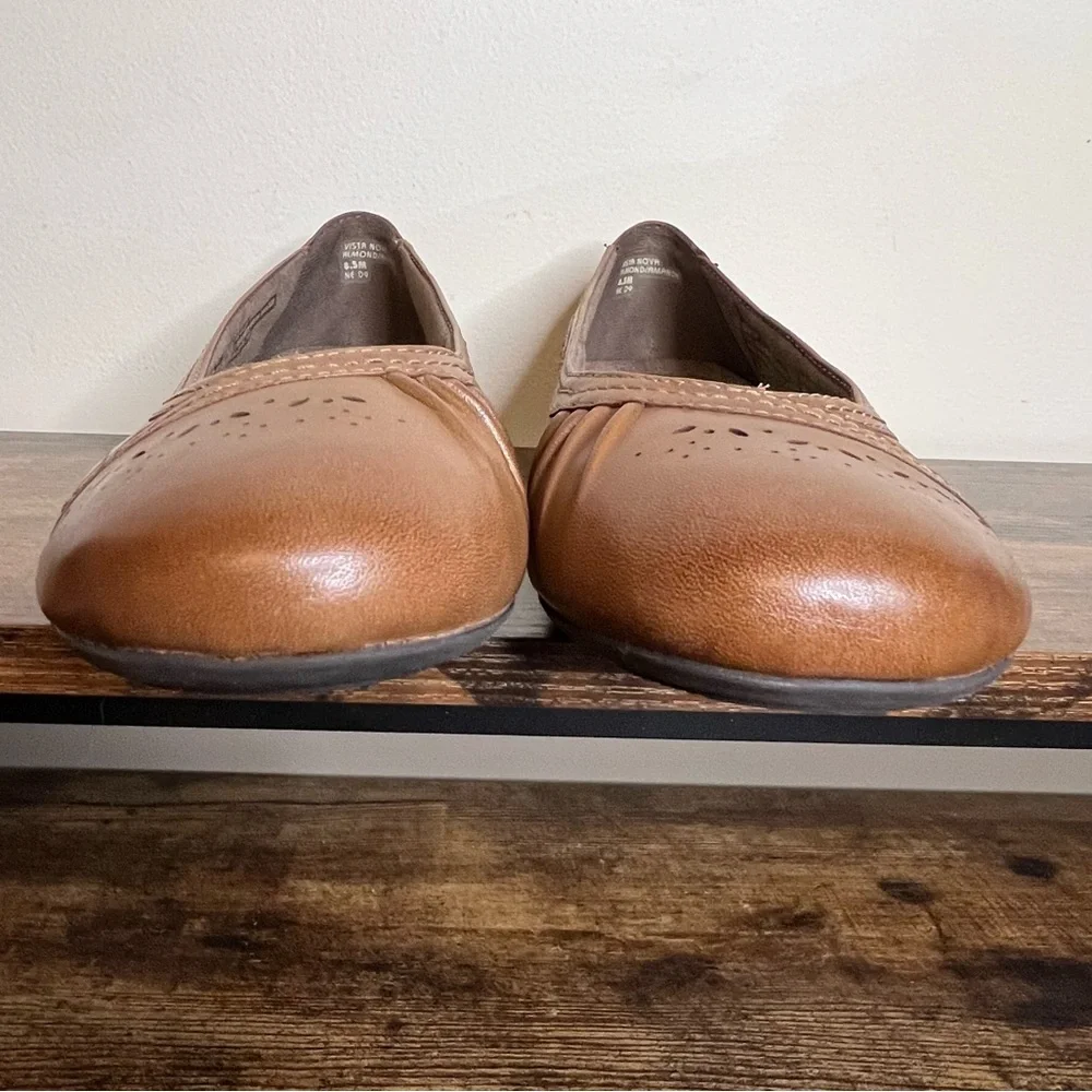 Earth Brown Leather‎ Ballet Flats slip on cut out casual shoes women's 8.5 - Picture 4 of 13
